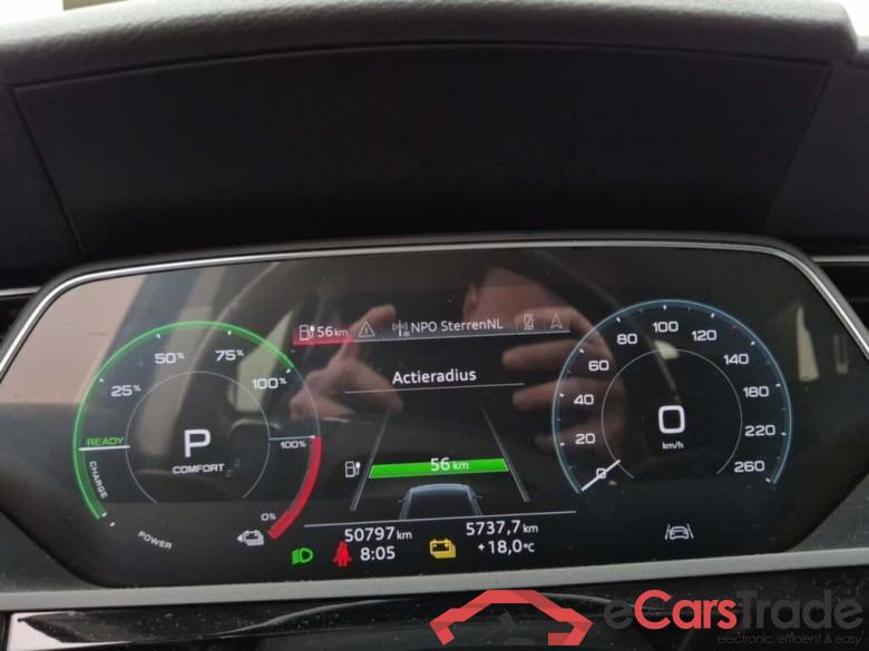 AUDI e-tron 50 quattro Business Ed. 71 kWh #4
