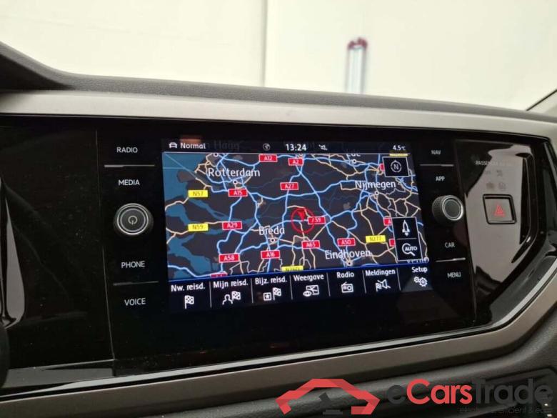 VOLKSWAGEN POLO 1.0 TSI Comfortline Bsn DSG #6