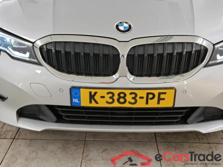 BMW 3 Serie Sedan 330e High Executive #5