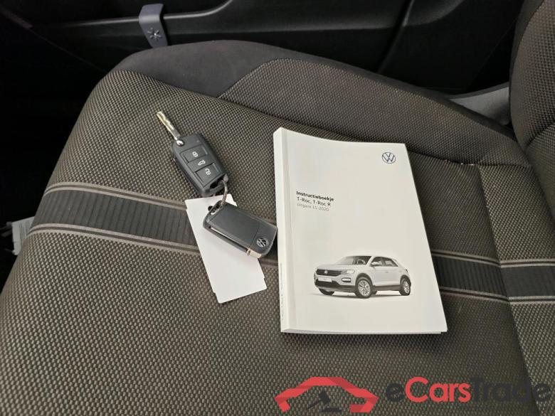 VOLKSWAGEN T-Roc 81 kW #6