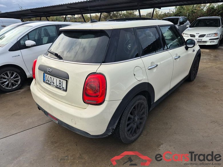 MINI MINI / 2014 / 5P / berlina con portón ONE 5 PUERTAS (CX) #2