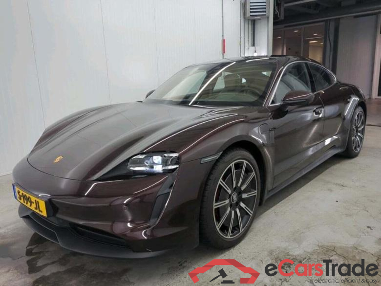 PORSCHE Taycan 4S Performance 84kWh