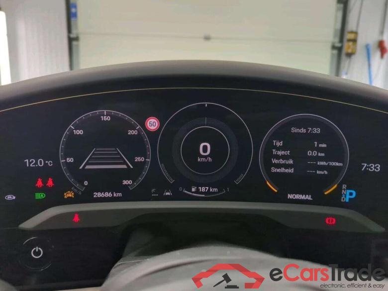 PORSCHE Taycan 4S Performance 84kWh #5