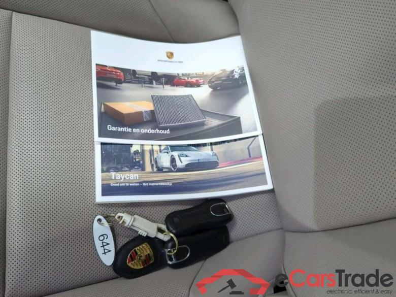 PORSCHE Taycan 4S Performance 84kWh #6