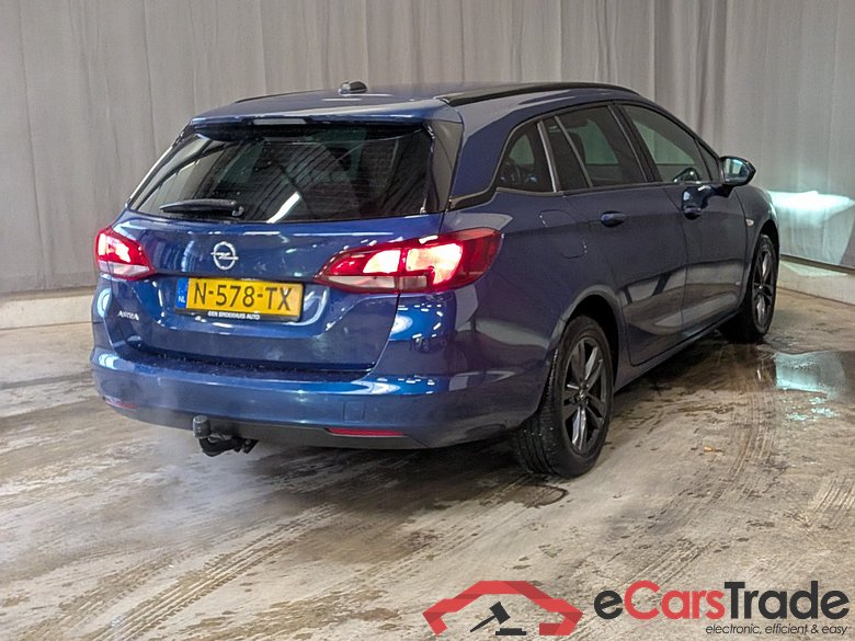 OPEL ASTRA SPORTS TOURER 1.2 Design & Tech #3