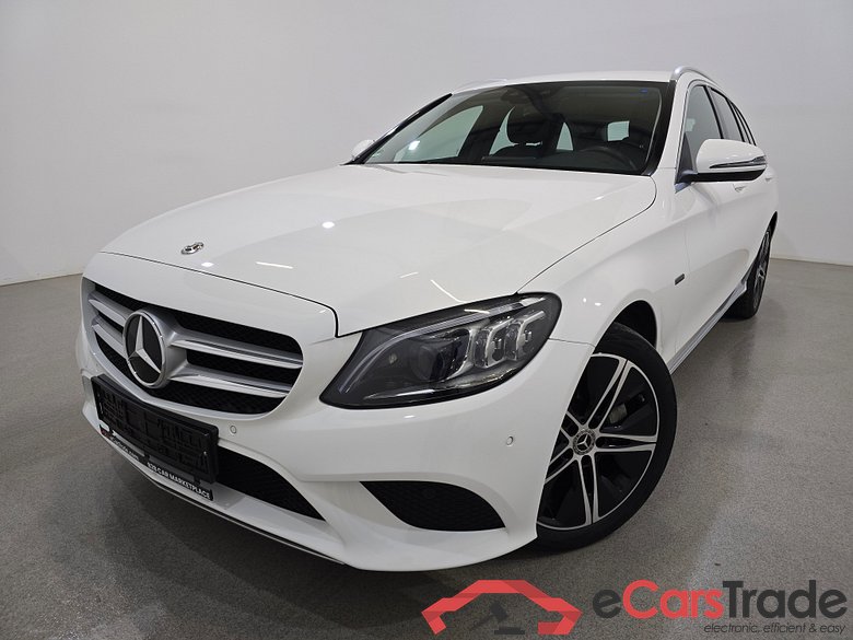 Mercedes C 300e Plug-In Hybrid Aut. LED-MultiBeam Navi-Pro 1/2 Sport-Leather KeylessGo Klima PDC ...