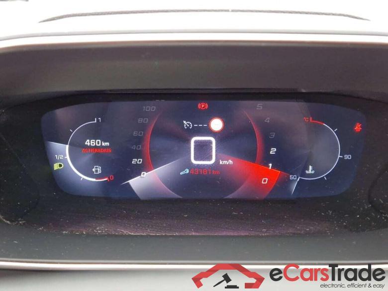 PEUGEOT 2008 1.2 PT B.L. Allure #5