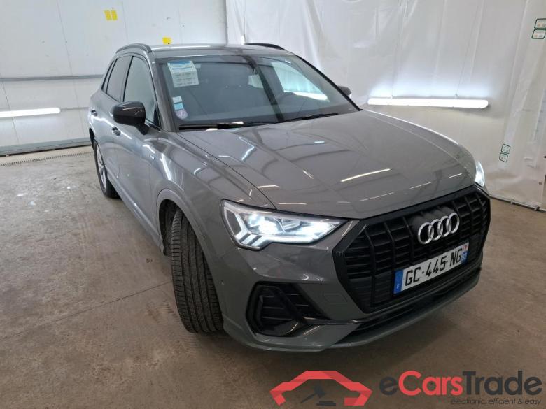 AUDI Q3 / 2018 / 5P / SUV 45 TFSI E 245 S TRONIC S LINE #4