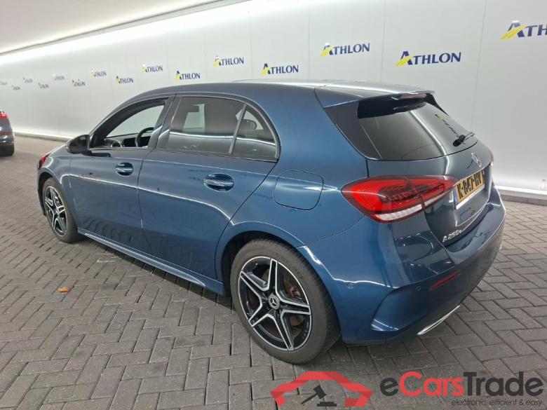 MERCEDES-BENZ A-klasse A 250 e 8G-DCT Business Sol AMG Limited 5D 160kW #4