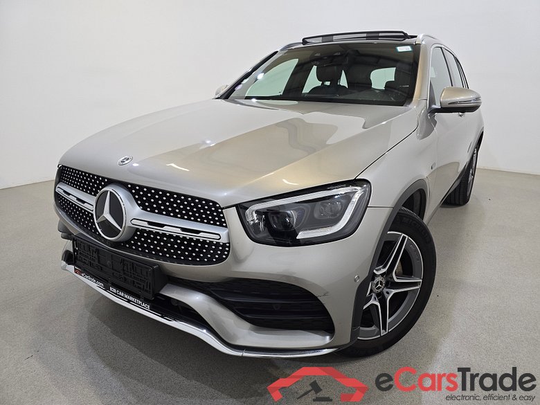 Mercedes GLC 300e Plug-In Hybrid AMG 4Matic Aut. Pano LED-Multibeam Widescreen Distronic Burmester Navi 1/2 Sport-Leather-Alcantra KeylessGo Camera 360° Klima PDC ... #1