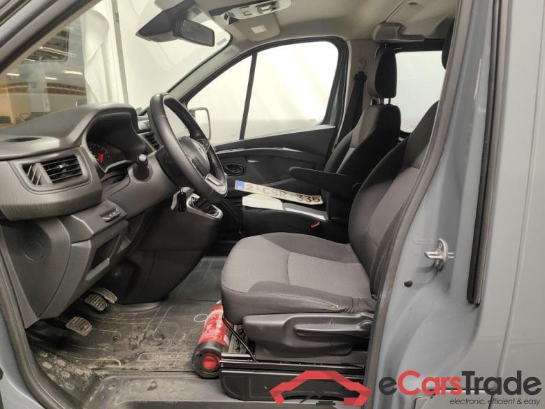 Renault Trafic L2H1 dCi 130 Confort DC 2.9T 5d #3