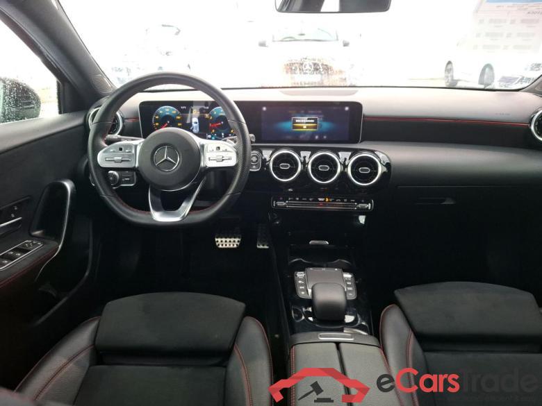 MERCEDES-BENZ Classe A Compact / 2018 / 5P / Berline A 180 AMG Line 7G-DCT #5