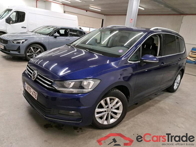 VOLKSWAGEN - VW  TOURAN  TSi 115PK Highline With Business Pack & Vienna Leather & Winter Pack & Easy Open & App Connect * PETROL *