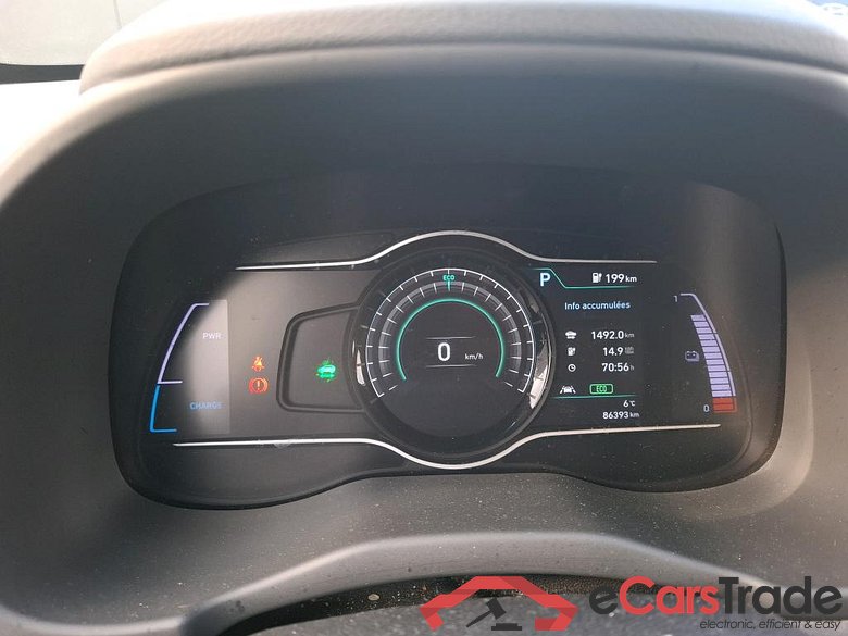 HYUNDAI Kona / 2017 / 5P / SUV ELECTRIQUE 39 kWh 136 ch Intuitive #6