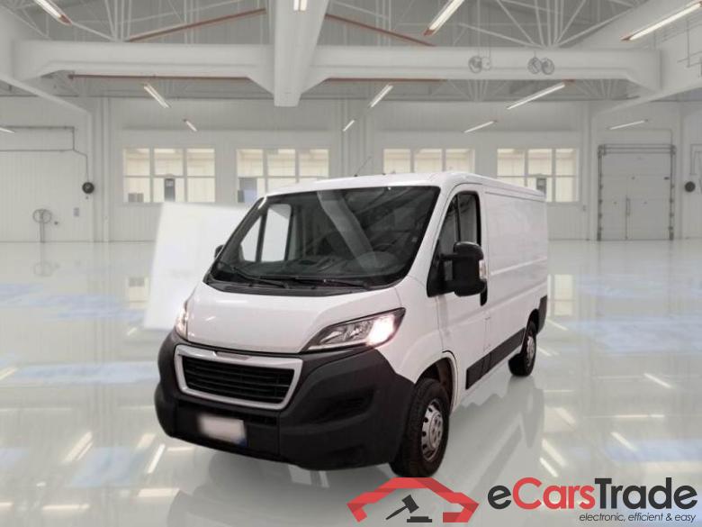 PEUGEOT BOXER / 2014 / 4P / FURGONE 330 L1H1 2.0 BLUEHDI 110CV #1