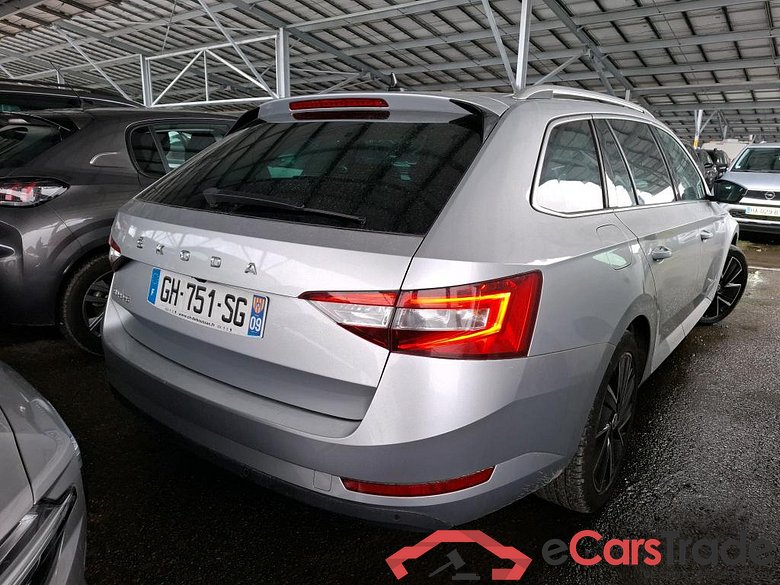 Skoda Superb 1.4 TSI Plug-In Hybrid Style Aut. LED Vitual Navi 1/2 Sport-Leather-Alcantara KeylessGo Camera Klima PDC ... #2