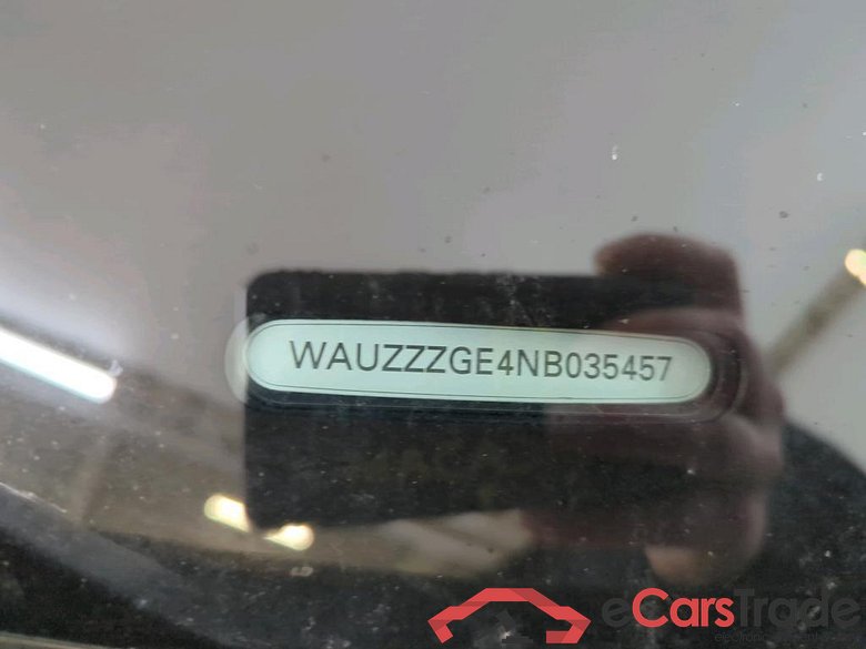 AUDI e-tron 300 kW #2