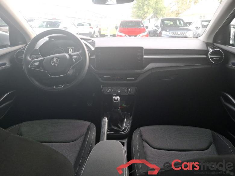 Fabia Ambition 1.0 MPI 80CV BVM5 E6d #5