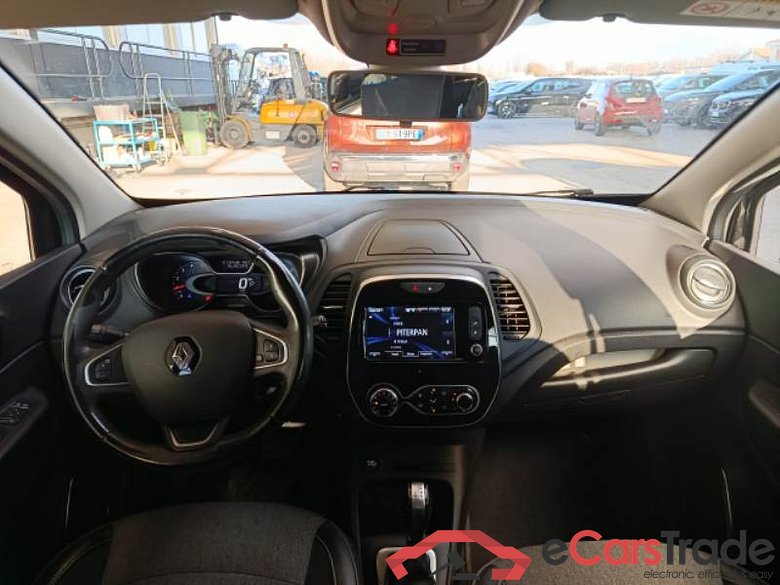 RENAULT CAPTUR / 2017 / 5P / CROSSOVER 1.5 DCI 90CV ENERGY SPORT EDITION2 EDC #3