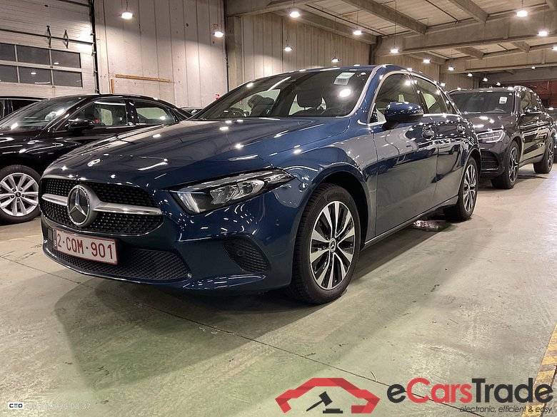 MERCEDES-BENZ A-CLASS 1.3 A 250 E DCT BUSINESS SOLUTION #1