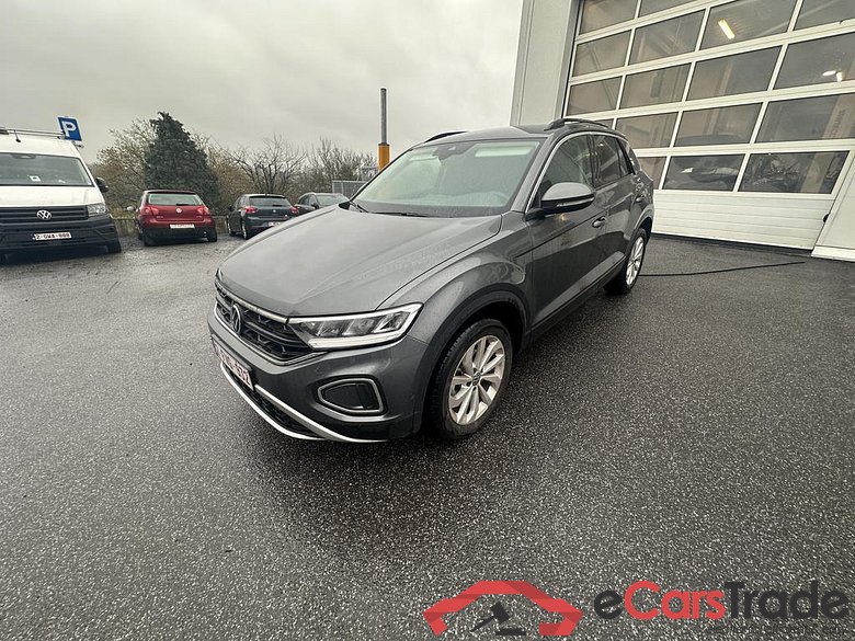 VOLKSWAGEN T-Roc T-Roc Life Business1.5 TSI OPF 110 kW (150 ch) 7 vitesses DSG #1