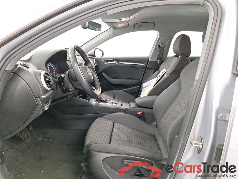 AUDI A3 SPORTBACK - 2017 35 TFSI ACT Sport S tronic (EU6d-TEMP) STOCK #5