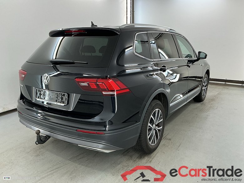 VOLKSWAGEN TIGUAN ALLSPACE DIESEL 2.0 TDi SCR Comfortline DSG (EU6.2) #4