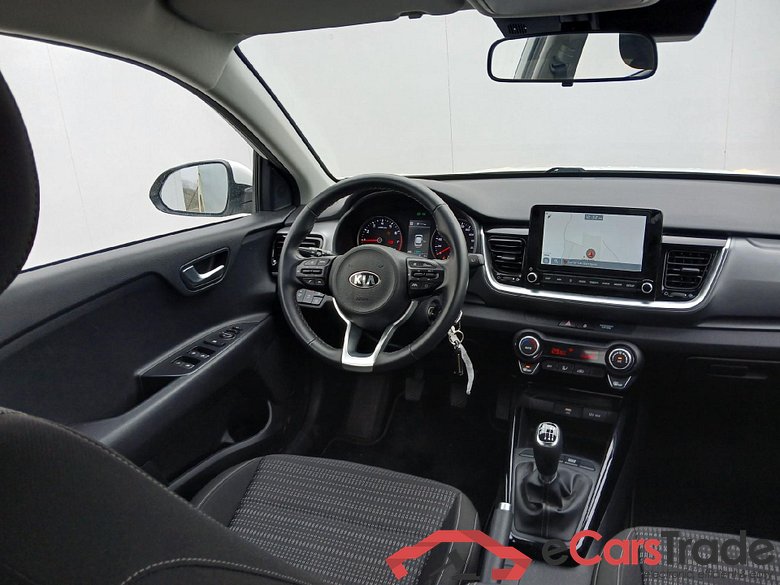 KIA Stonic / 2017 / 5P / todoterreno 1.0 T-GDi 74kW (100CV) MHEV iMT Drive #3