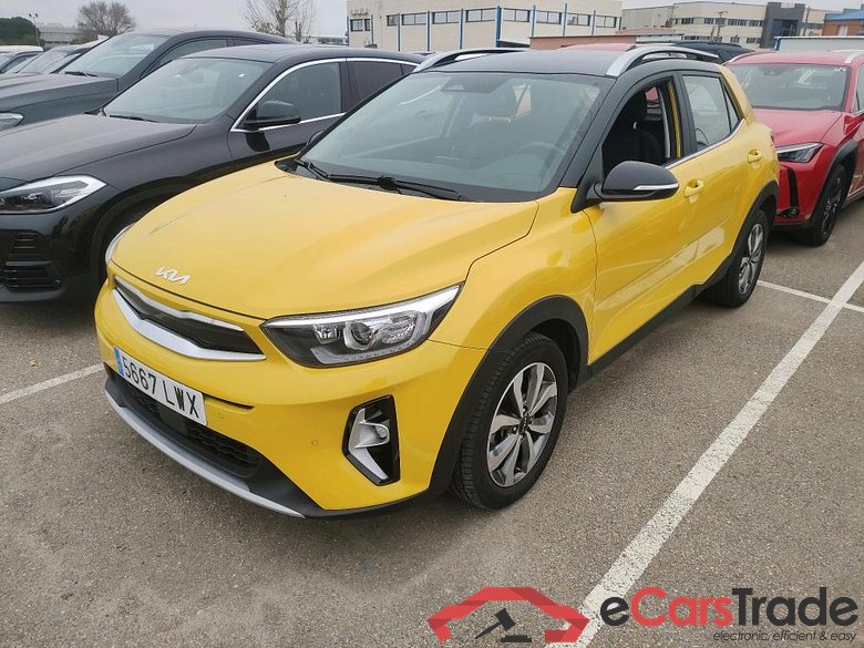 KIA Stonic / 2017 / 5P / todoterreno 1.0 T-GDi 88kW (120CV) MHEV iMT Drive