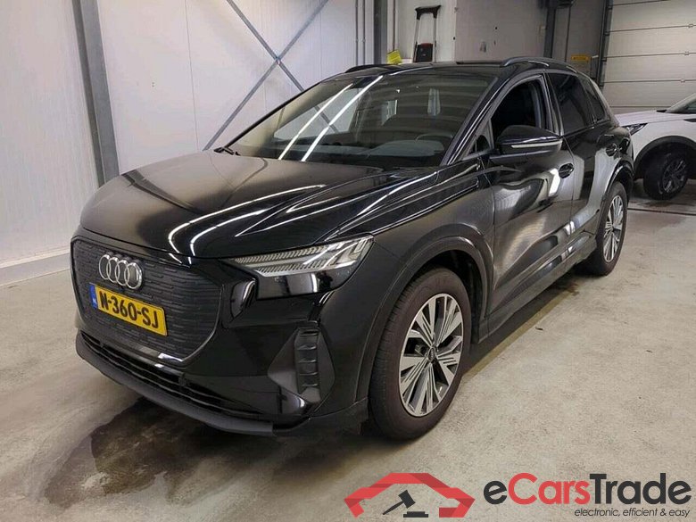 AUDI Q4 e-tron 40 Adv. ed. #1