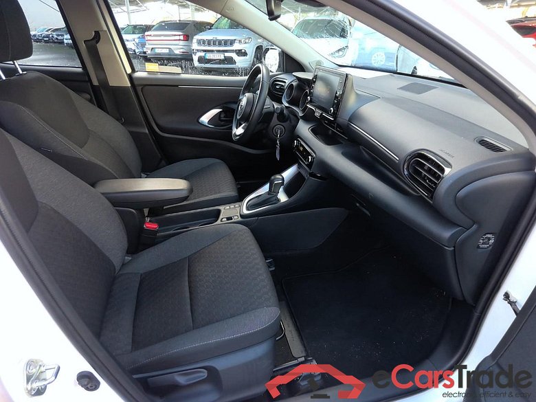 YARIS 15VT I116 HEV #5