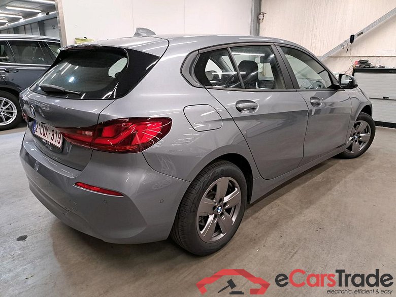 BMW - BMW 1 HATCH 118iA 136PK Advantage Pack Business Plus With Heated Seats & Driving & Parking Assistant * PETROL * #2
