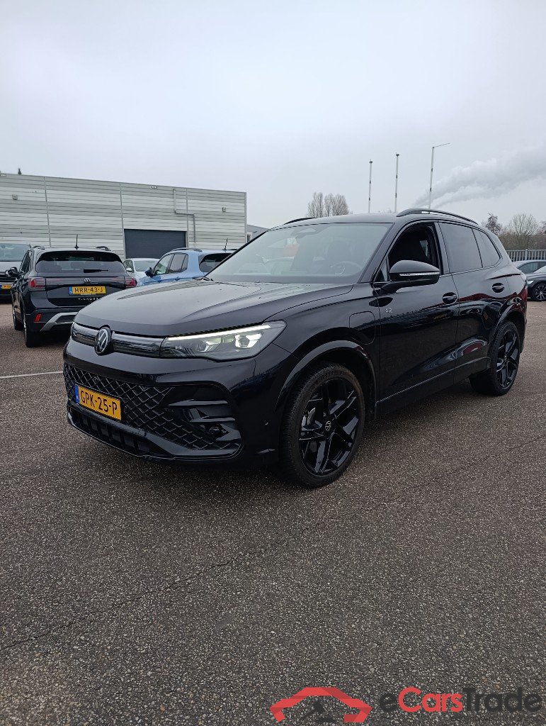 VOLKSWAGEN Tiguan 1.5 eHybrid R-Line