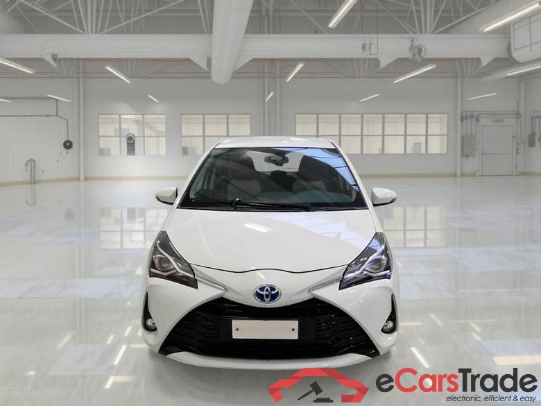 TOYOTA YARIS / 2017 / 5P / BERLINA 1.5 HYBRID BUSINESS #6