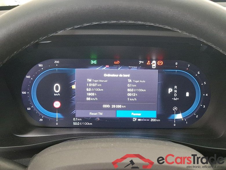 VOLVO XC40 / 2022 / 5P / SUV B3 163 DCT 7 Plus #6