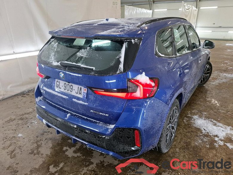 BMW X1 / 2022 / 5P / SUV xDrive30e M Sport DKG7 #3