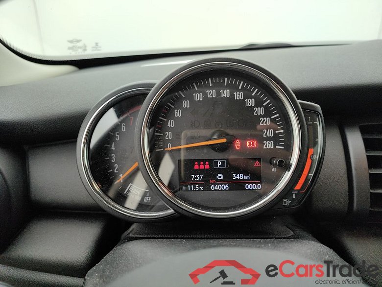 Mini 5 door One Aut. 5d #6