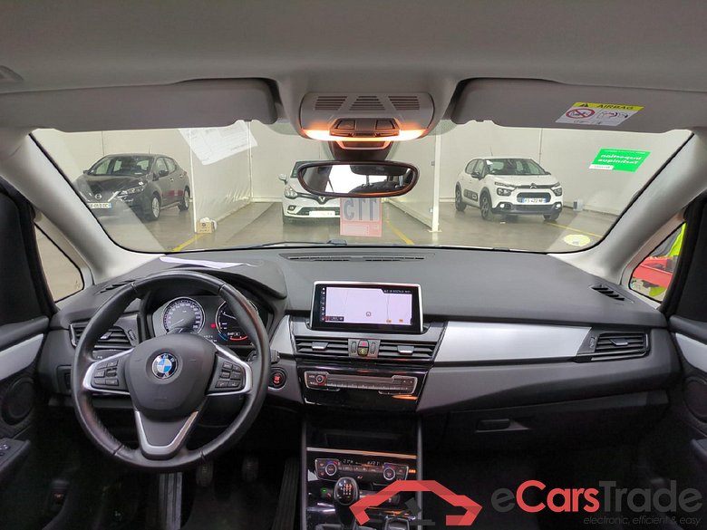 BMW Serie 2 Active Tourer / 2018 / 5P / monospace 218d Business Design #5