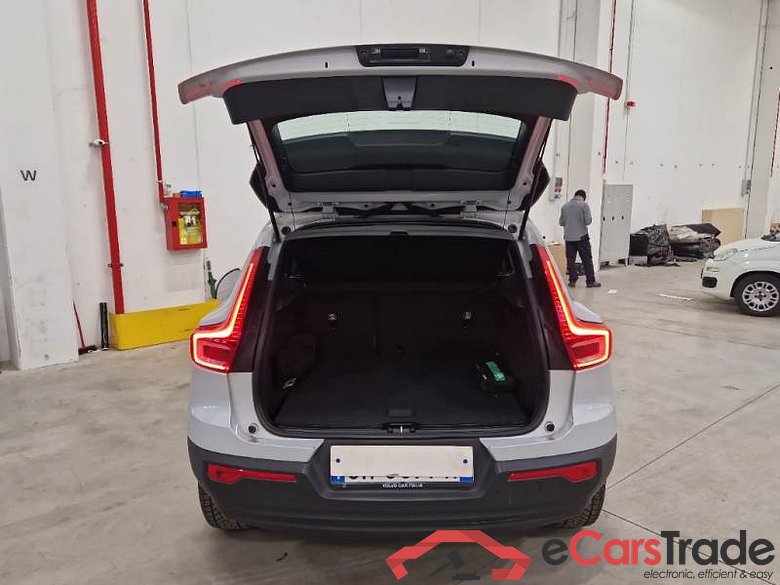 VOLVO XC40 / 2017 / 5P / SUV T3 AUTOMATICO BUSINESS #5