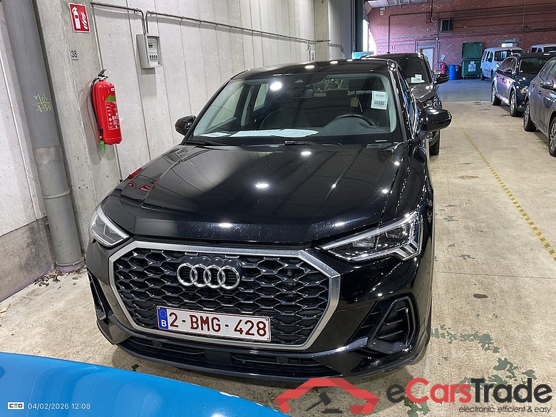 AUDI Q3 Sportback 1.4 45 TFSI E S TRONIC #2