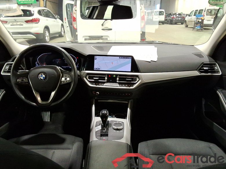 BMW 3 SERIES TOURING 2.0 318DA (100KW) TOURING #6