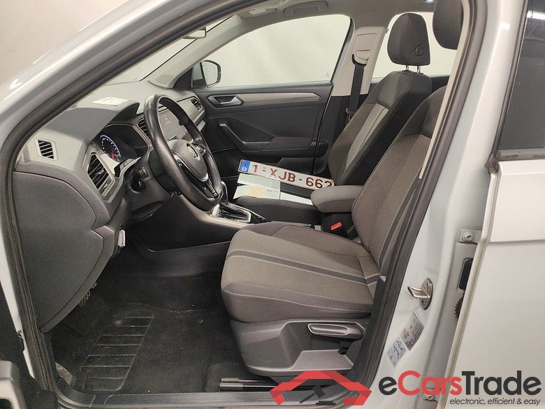 Volkswagen T-Roc 1.5 TSI DSG Style 5d #3