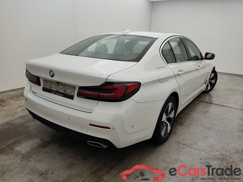 BMW 5 Reeks Berline 518d 110kW Aut. 4d #2