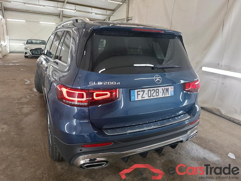 MERCEDES-BENZ GLB / 2019 / 5P / SUV GLB 200 d AMG Line #2