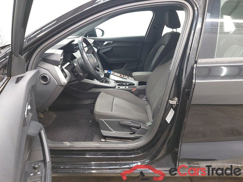 Audi A3 Sportback 1.0 30 TFSi 81kW 5d #3