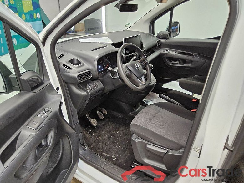 Combo Cargo E Edition XL erhöhte Nutzlast 1.5 96KW MT6 E6dT #4