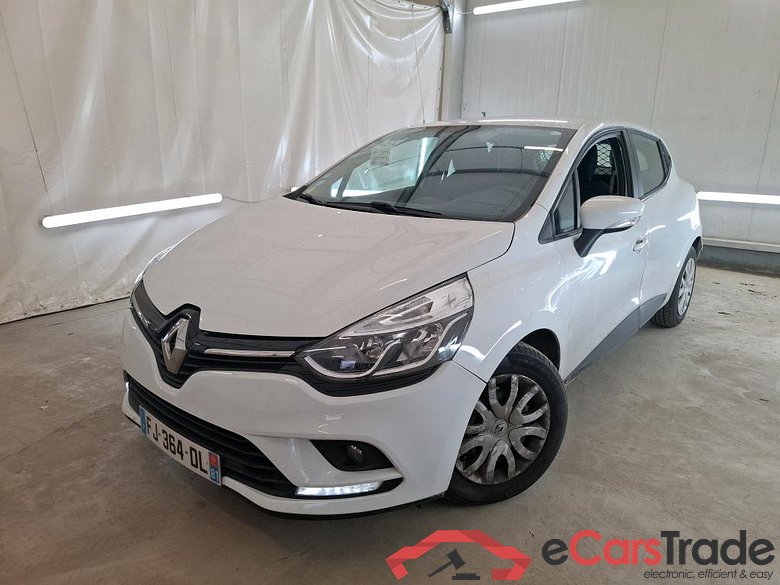 Clio IV Air MediaNav 1.5 dCi 75CV BVM5 E6 #1