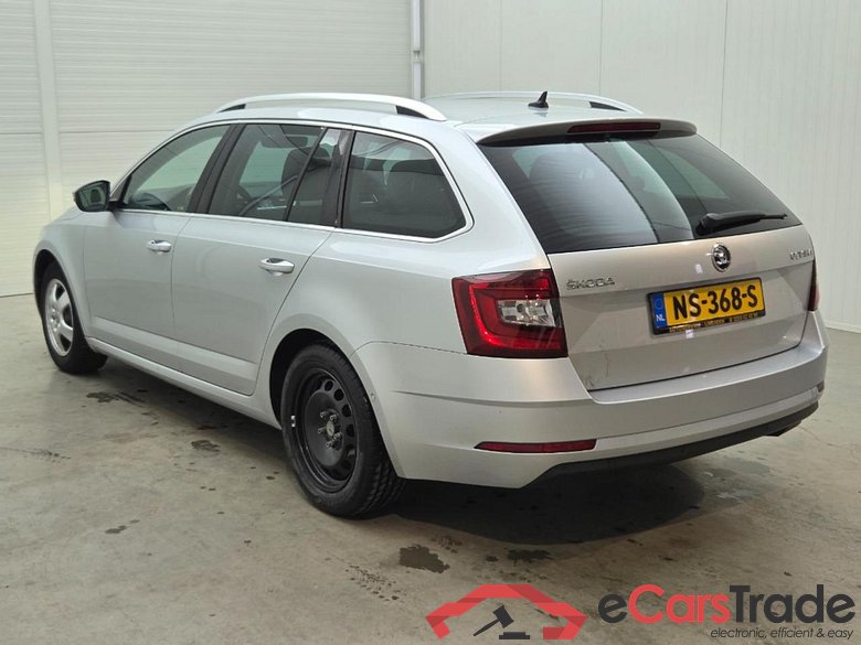 SKODA OCTAVIA COMBI 1.6 TDI Greentech Style Business #3