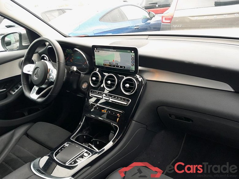 MERCEDES-BENZ Clase GLC / 2019 / 5P / todoterreno GLC 300 de 4MATIC #3