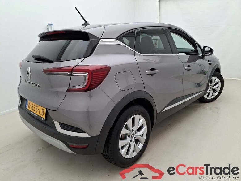 RENAULT Captur 1.3 TCe Intens AUT. #2